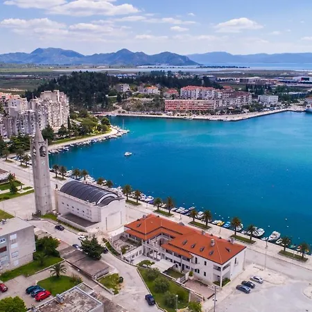 Oaza - Ploce, Croatia * 普洛切