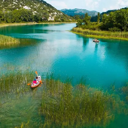 Oaza - Ploce, Croatia * 普洛切