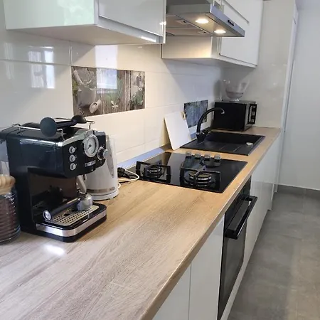 Oaza - Ploce, Croatia 普洛切