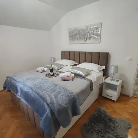 Apartament Oaza - Ploce, Croatia