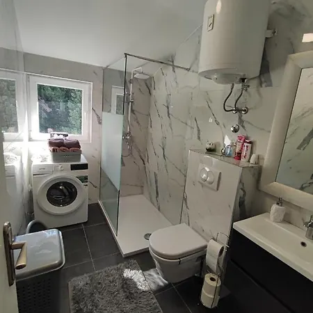 Oaza - Ploce, Croatia شقة